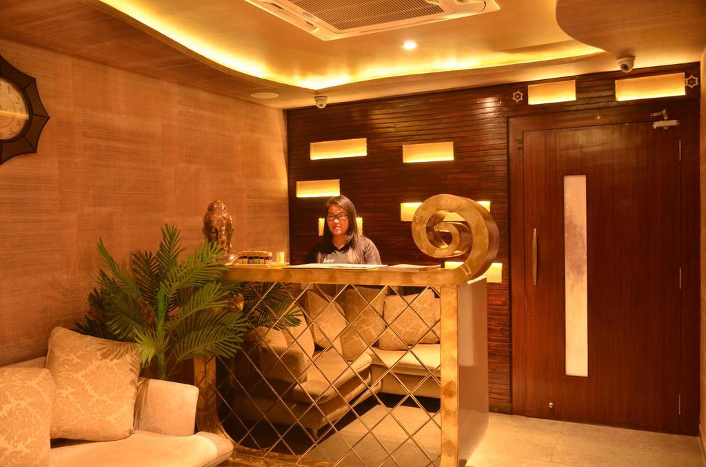 Anjushree Hotell Ujjain Exteriör bild