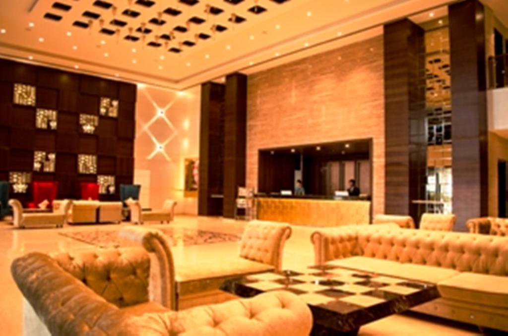 Anjushree Hotell Ujjain Exteriör bild