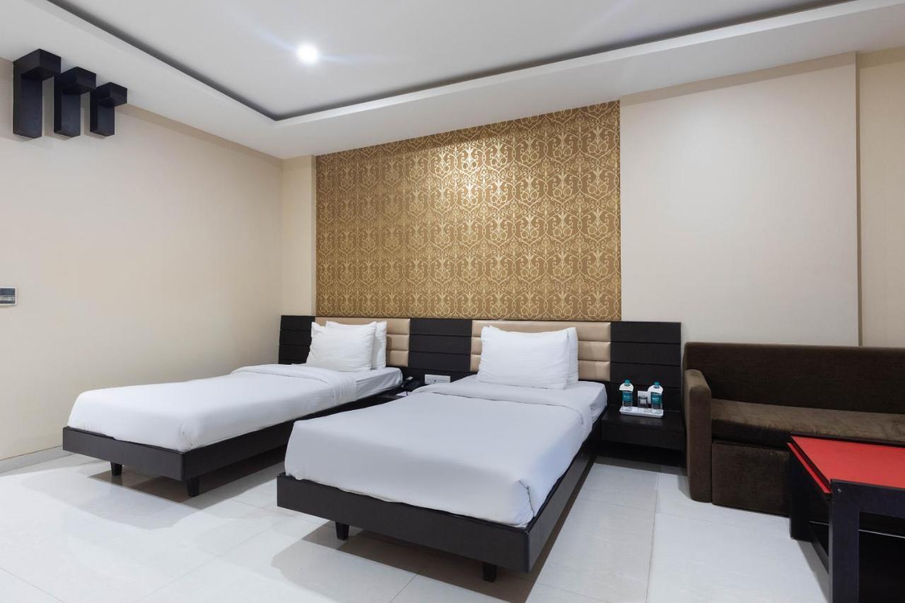Anjushree Hotell Ujjain Exteriör bild